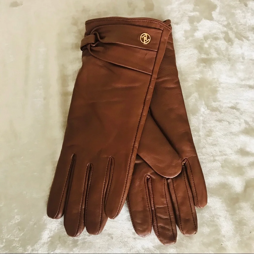 Adrienne Vittadini Leather Gloves